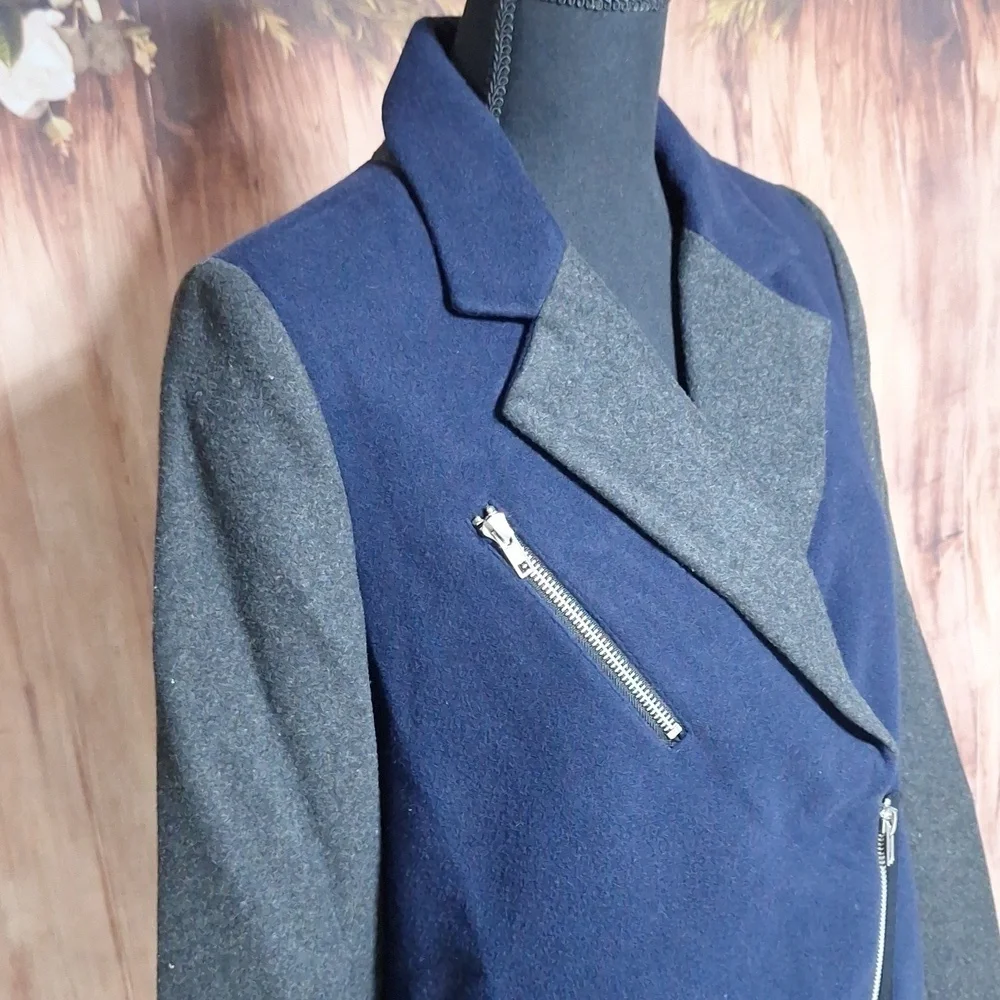 Forever 21 Med blue/ Grey coat with 2 front pockets